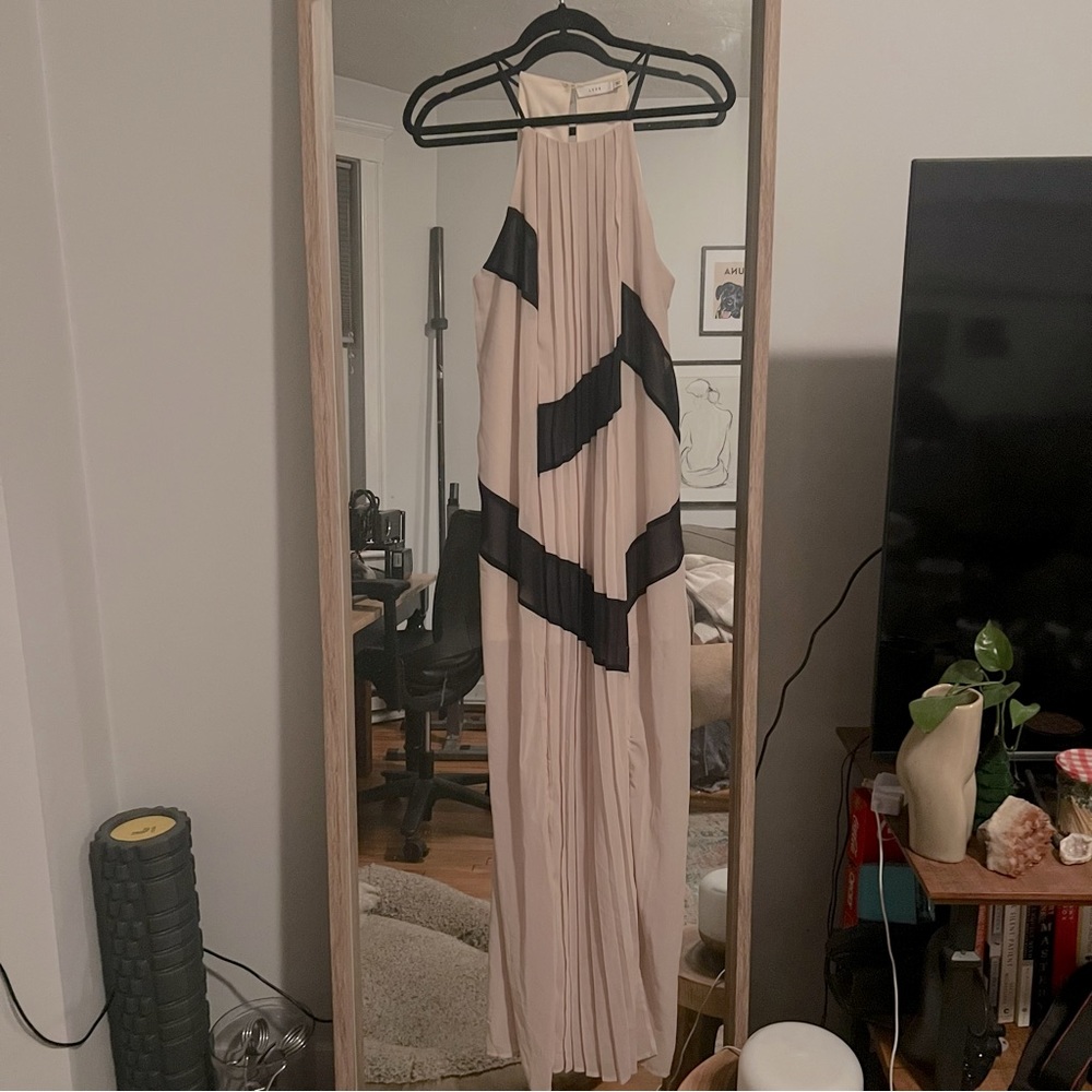 Creme and Navy Soft Breezy Dress